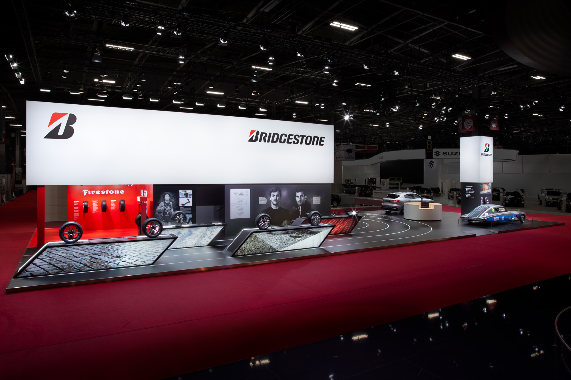 Bridgestone展臺設(shè)計(jì)側(cè)面